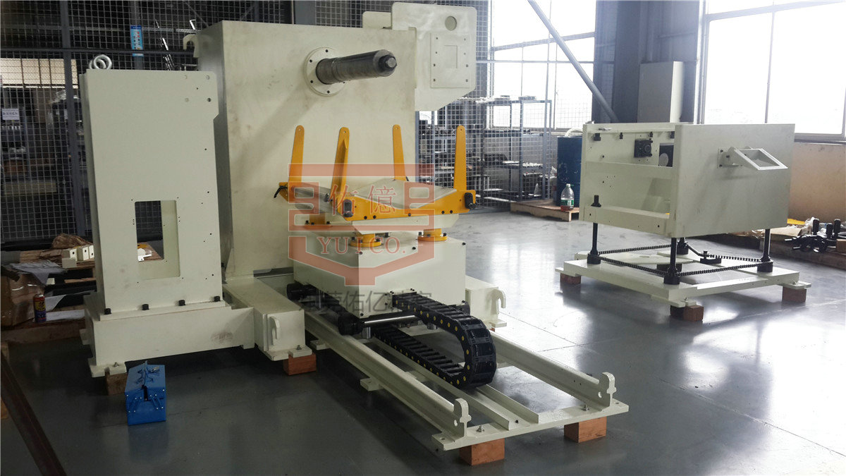 三合一送料機(jī)生產(chǎn)車間